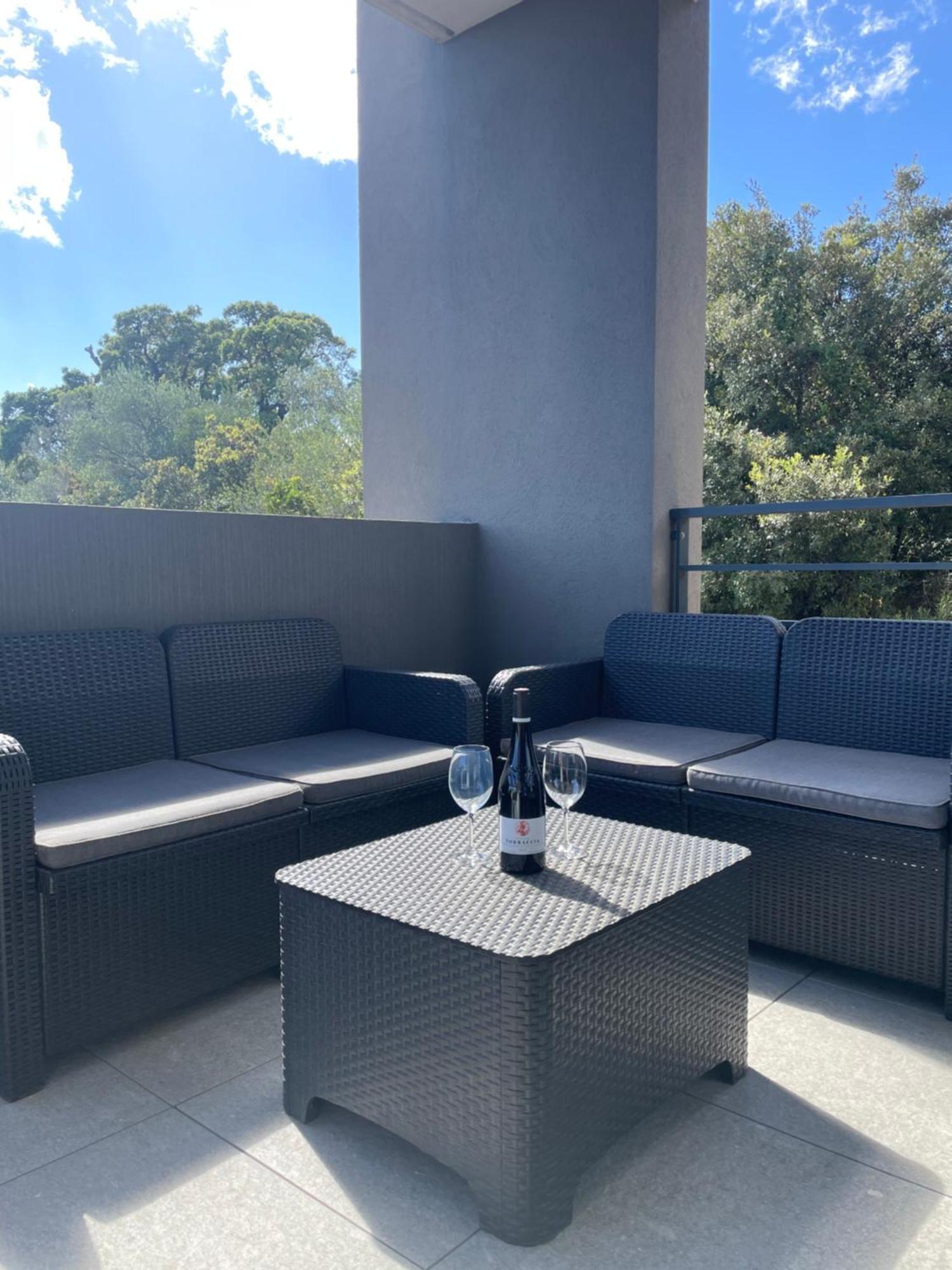 Bel Appartement Spacieux A Porto-Vecchio, 10Min A Pieds Du Centre Ville Porto-Vecchio (Corsica) Exterior foto