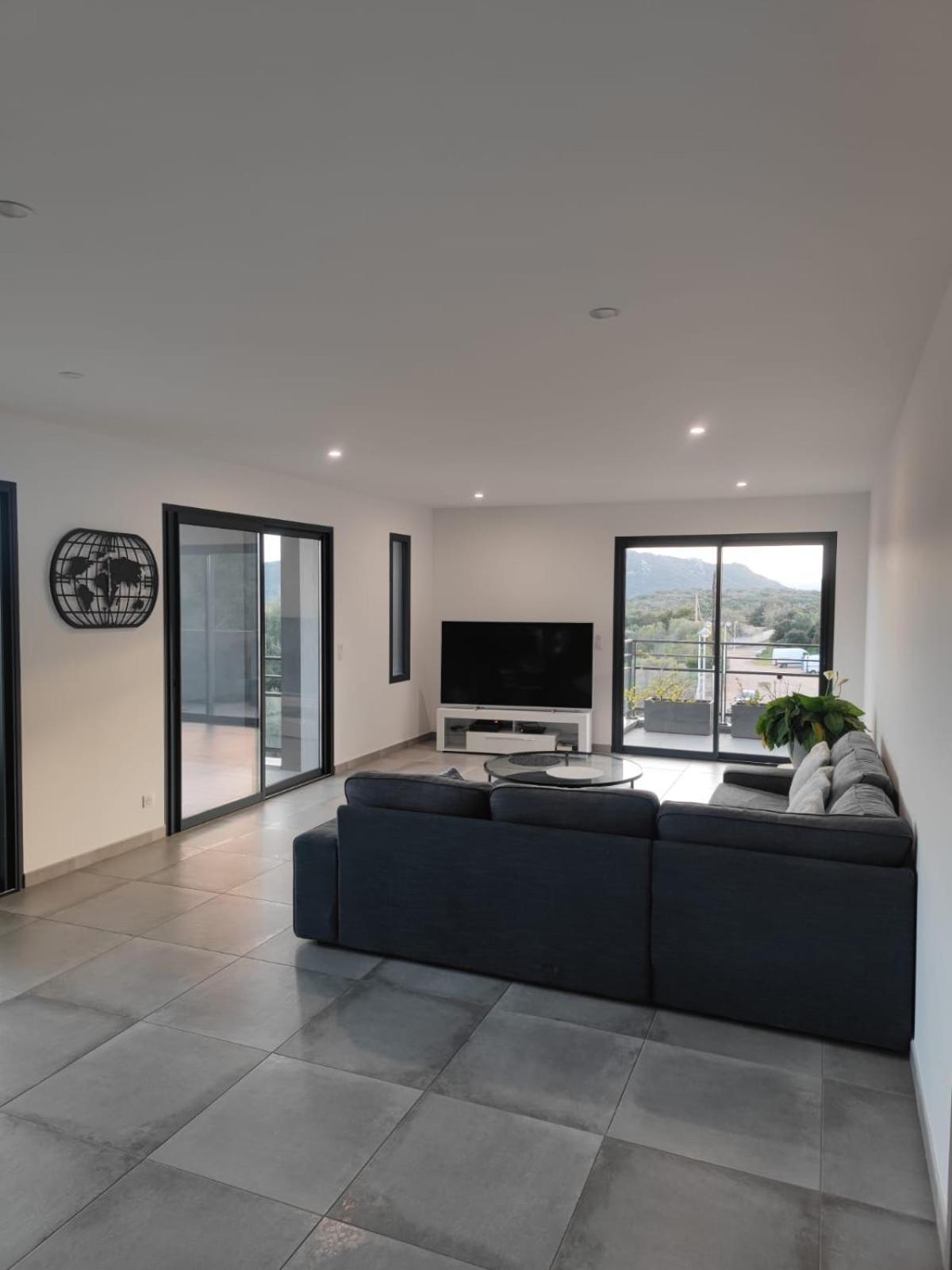 Bel Appartement Spacieux A Porto-Vecchio, 10Min A Pieds Du Centre Ville Porto-Vecchio (Corsica) Exterior foto
